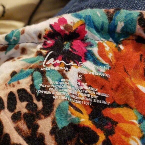 Lane Bryant abstract multi color tank - Picture 6 of 6